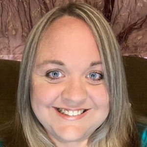 Meet your Posher, Jennifer j.